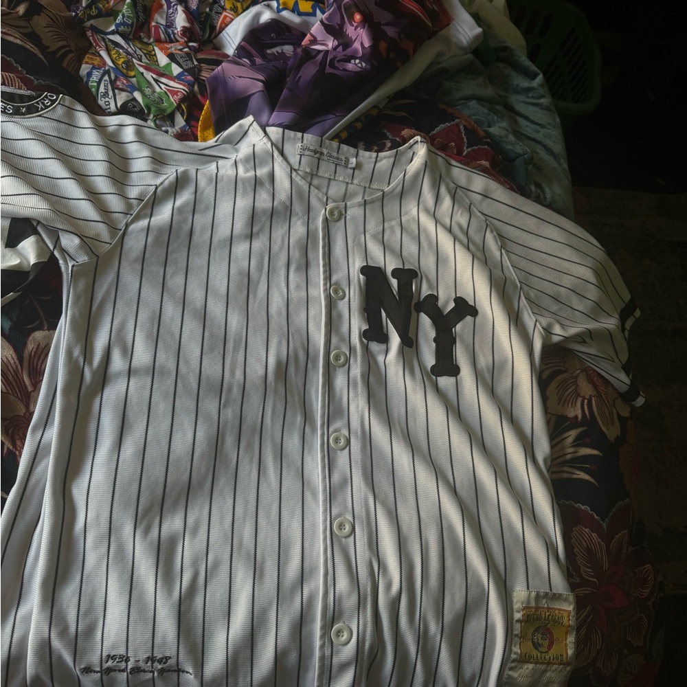 New York black Yankees jersey